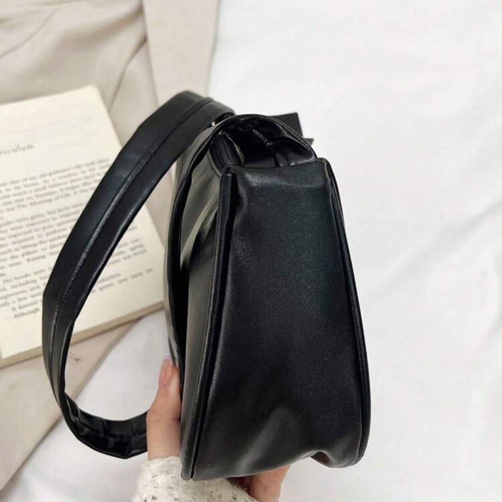 Black faux leather shoulder bag with ribbon detail | NWT | Y2K 90s vibes - Picture 2 of 5